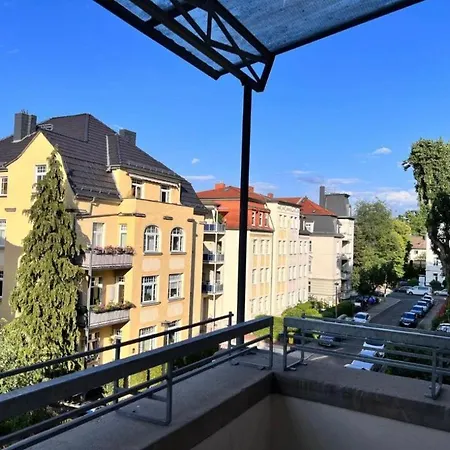 Διαμέρισμα Feine In Der Suedstadt Von Mit Kostenlosen Stellplatz & Flasche Wein Zur Begruessung