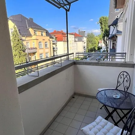 Feine In Der Südstadt Von Mit Kostenlosen Stellplatz&flasche Wein Zur Begrüßung * Erfurt