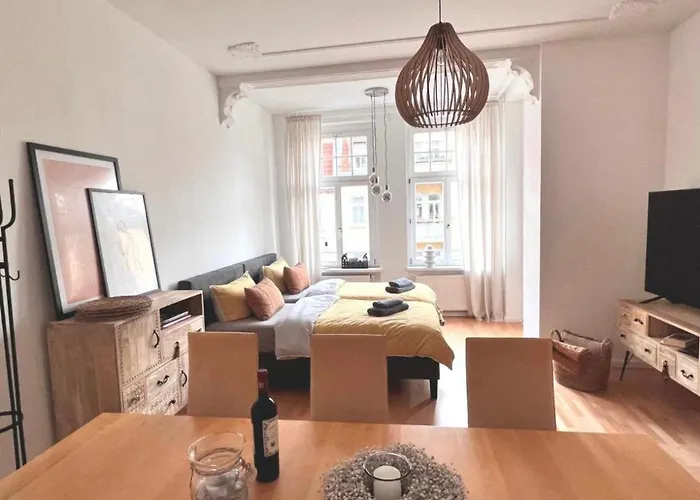 Lägenhet Feine In Der Suedstadt Von Mit Kostenlosen Stellplatz & Flasche Wein Zur Begruessung *